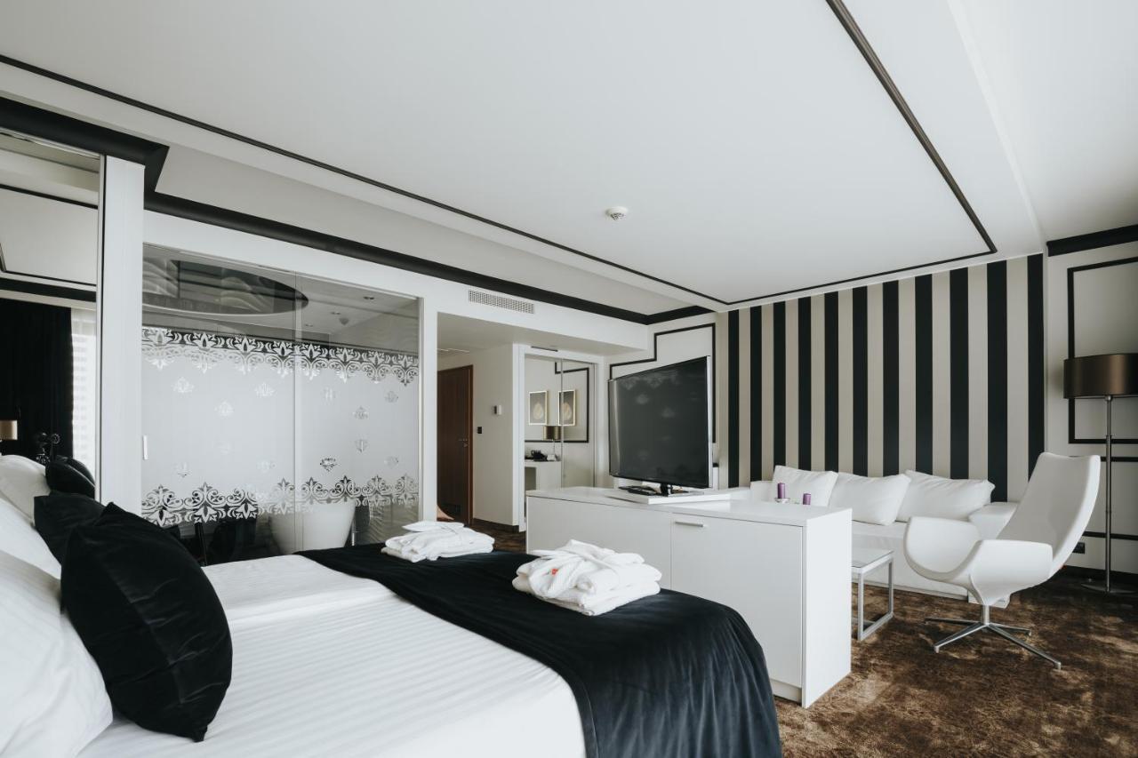 Hotel Sulkowski Conference Resort Boguszyn  Екстер'єр фото